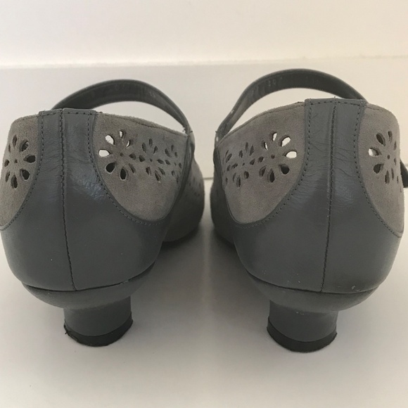 RENATA DONATI Mary Jane Kitten Heel Pumps Leather Heels Gray Women’s Size EU39 - Picture 8 of 16